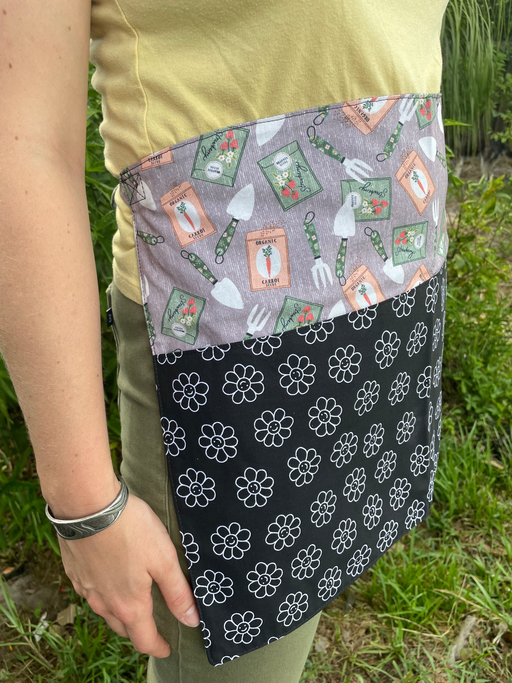 Happy Garden Waist Apron
