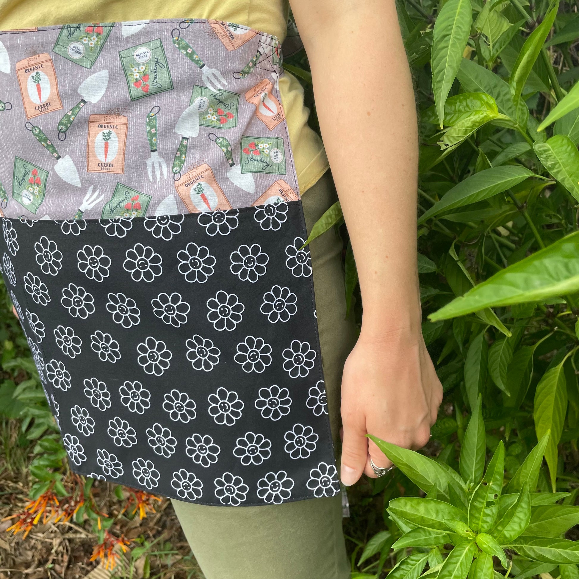 Happy Garden Waist Apron