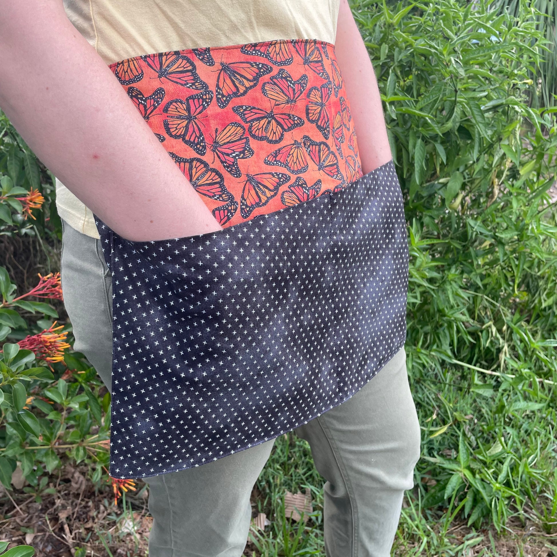 Moncarch Butterfly Waist Apron